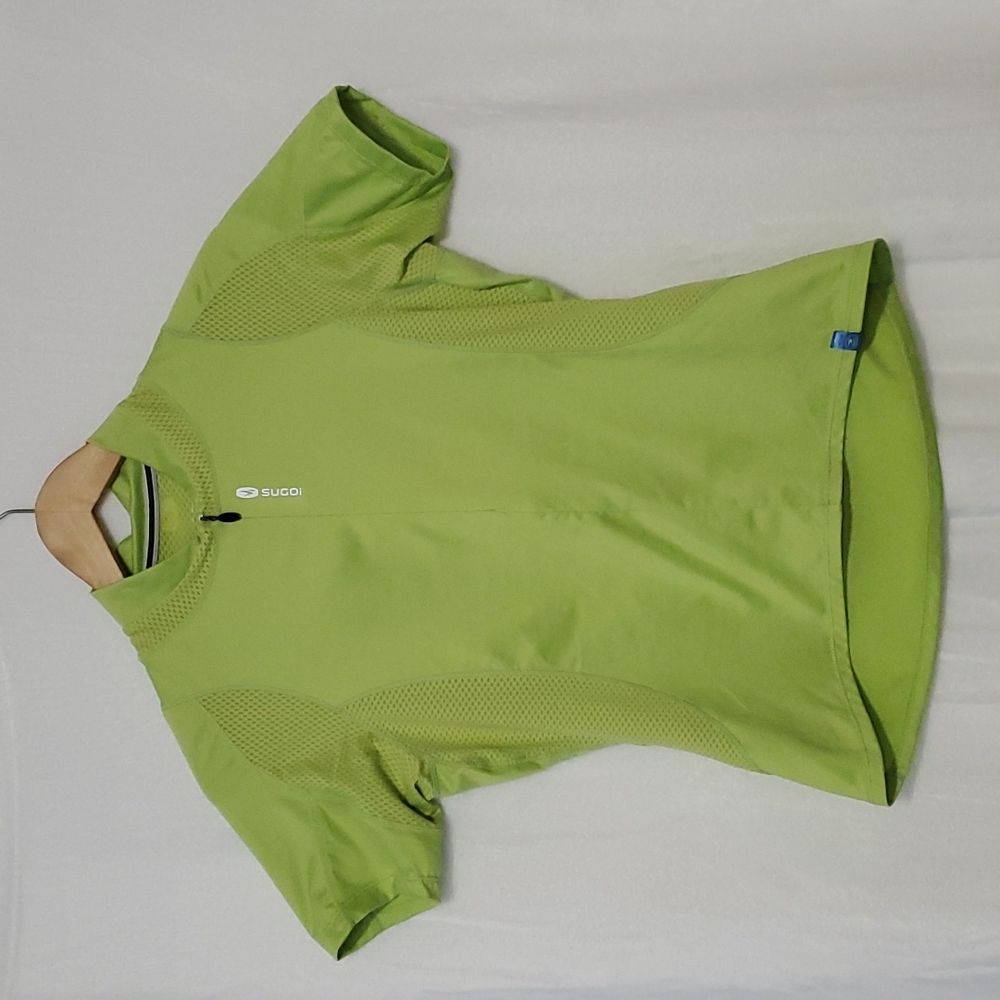 SUGOI Cycling Quarter Front Zip Top. Size M